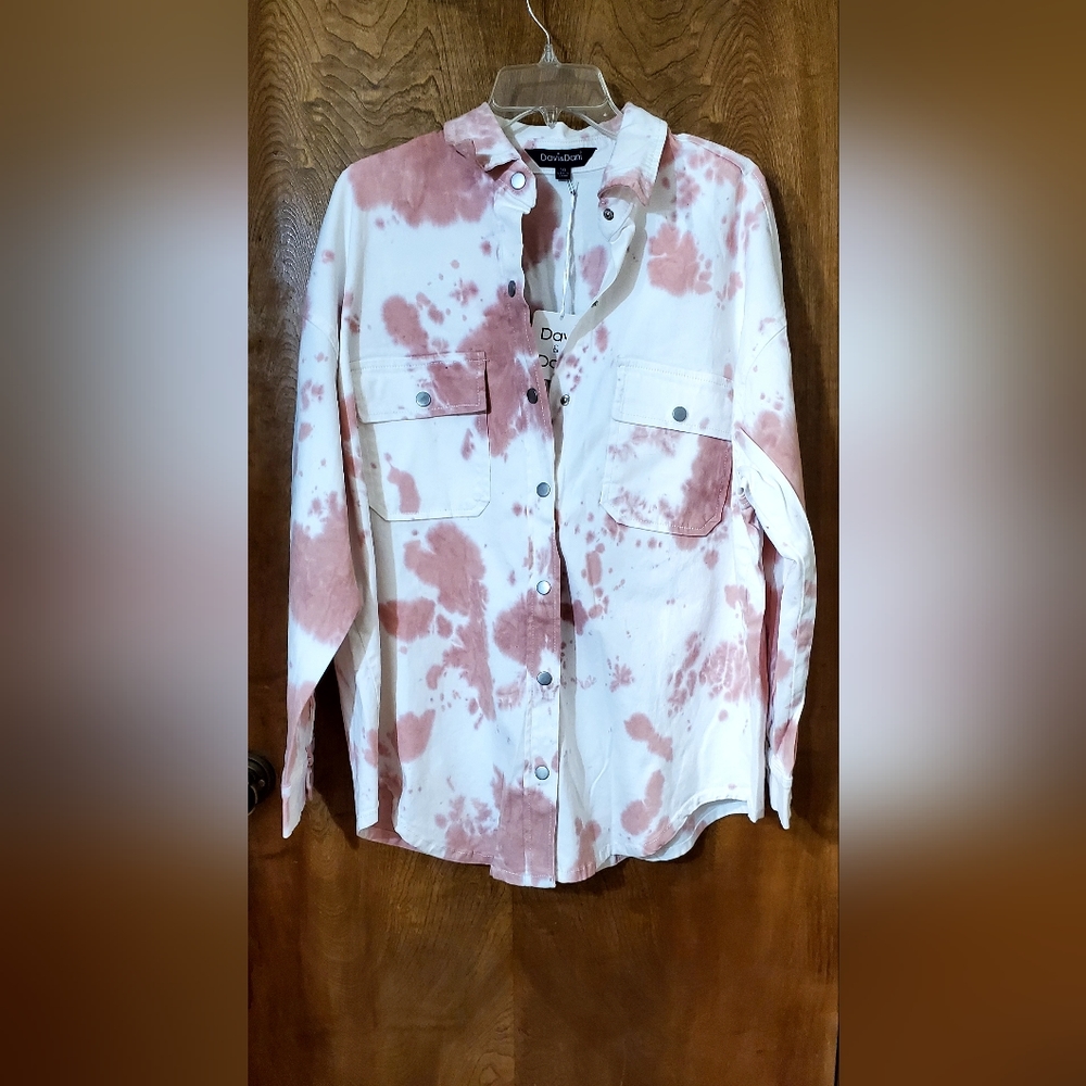 NWT Davi & Dani Size 3X Pink & Cream Mineral Washed Shacket